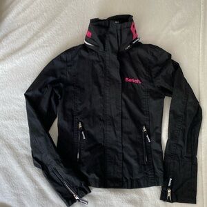 Women’s Bench Jacket
